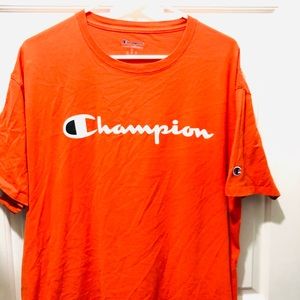 Champion t-shirt